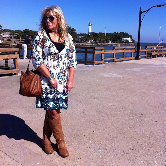 Meet your Posher, Bunny - Picture 1 of 1